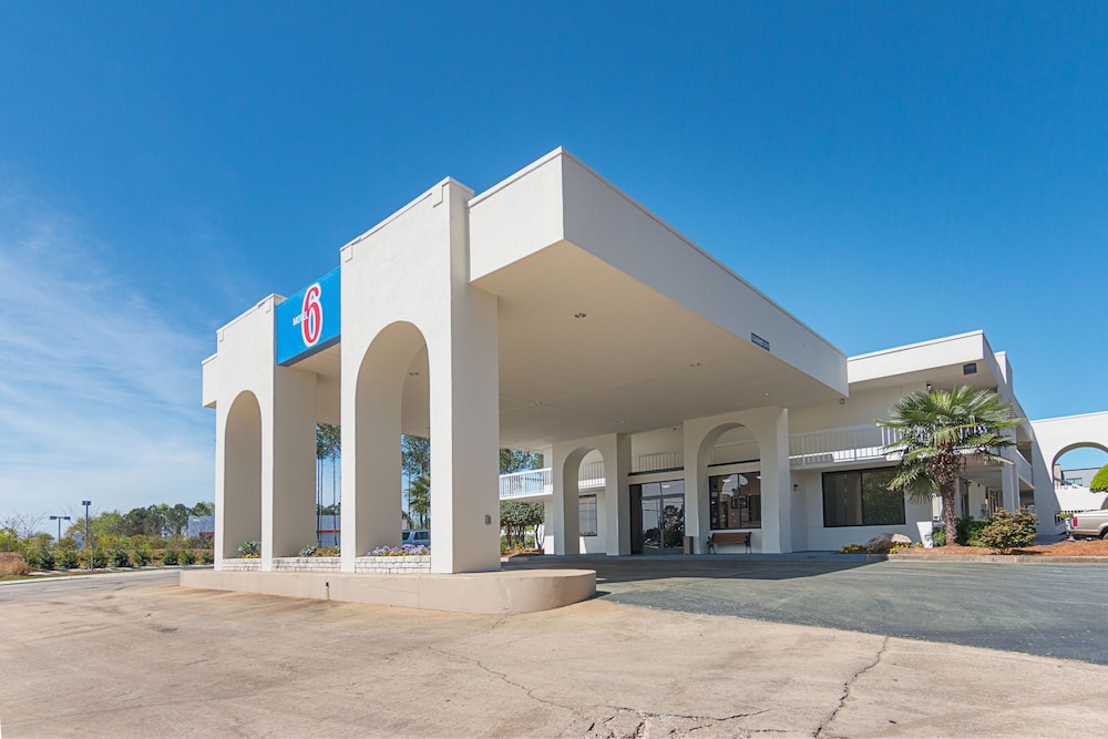 Motel6 Newnan, GA in NEWNAN - GA