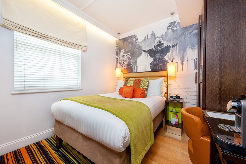 غرفة قياسية بسرير مزدوج، Hotel Indigo London - Paddington by IHG 3/10