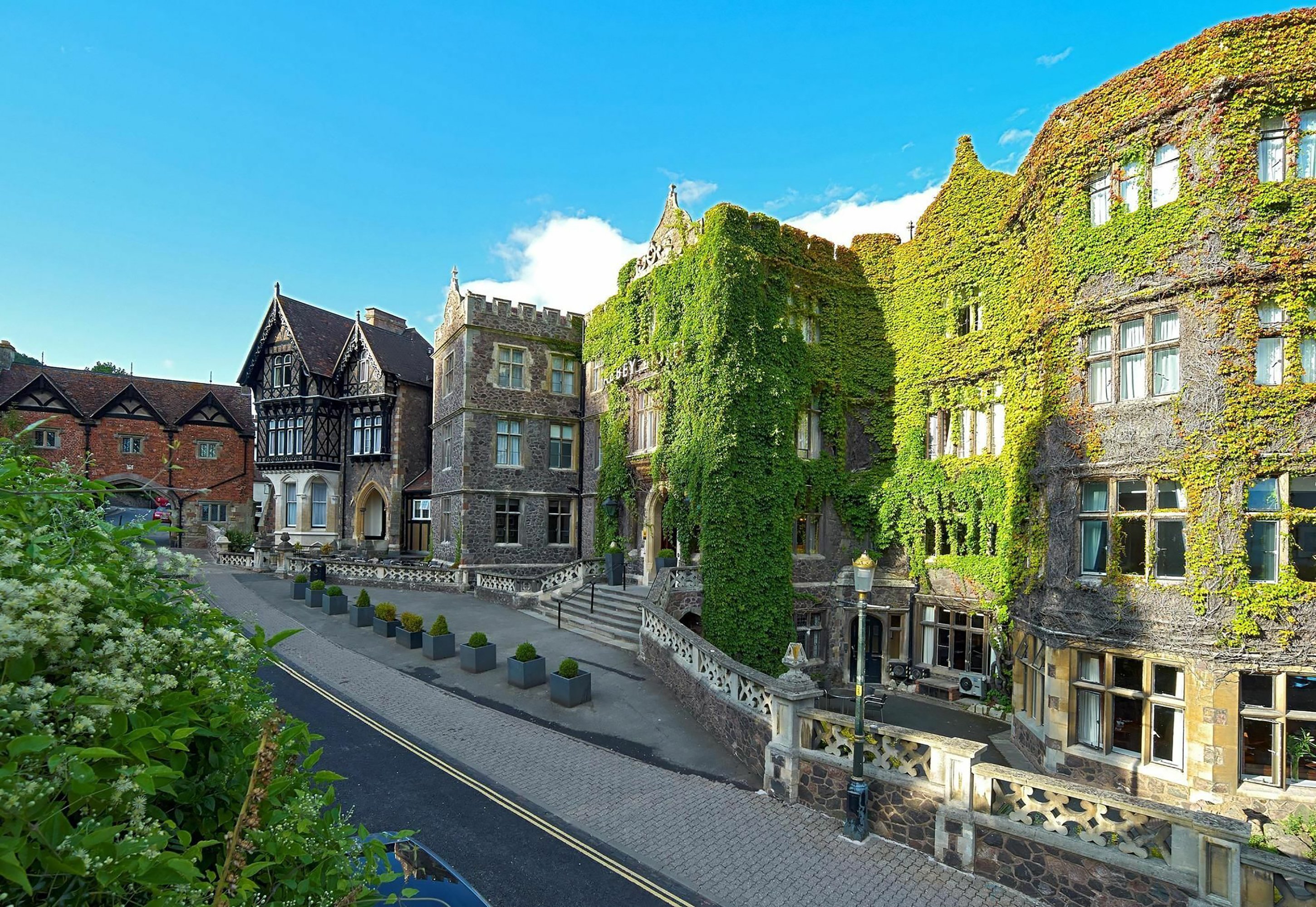 The Abbey Great Malvern 85/89