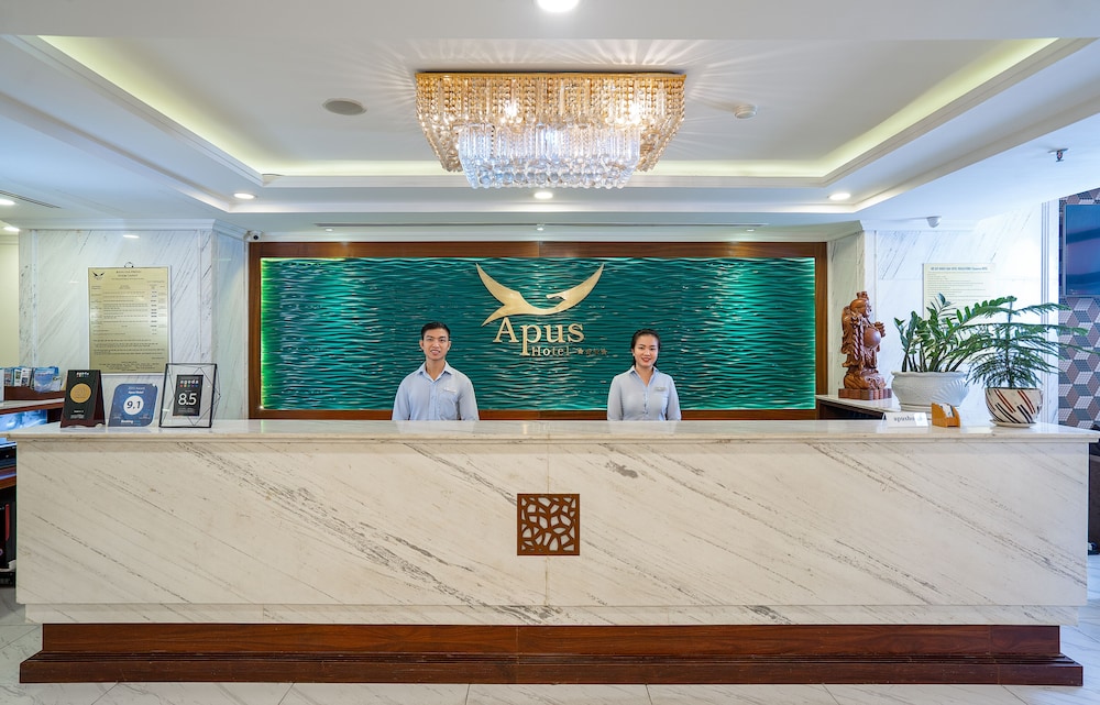 Apus Hotel 7/77