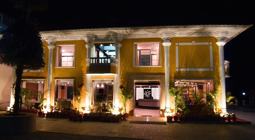 STARZ REGENCY