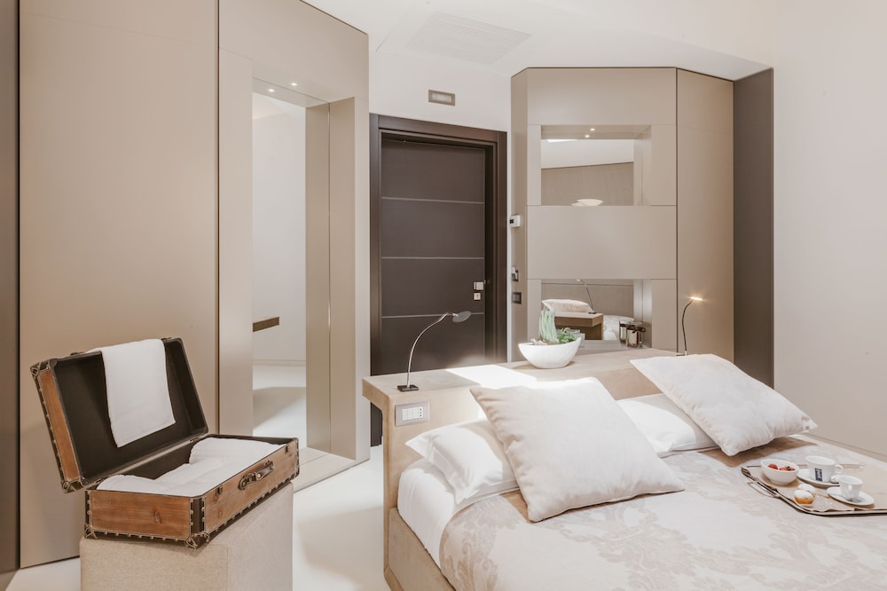 Residenza Del Monaco Bianco 14/50