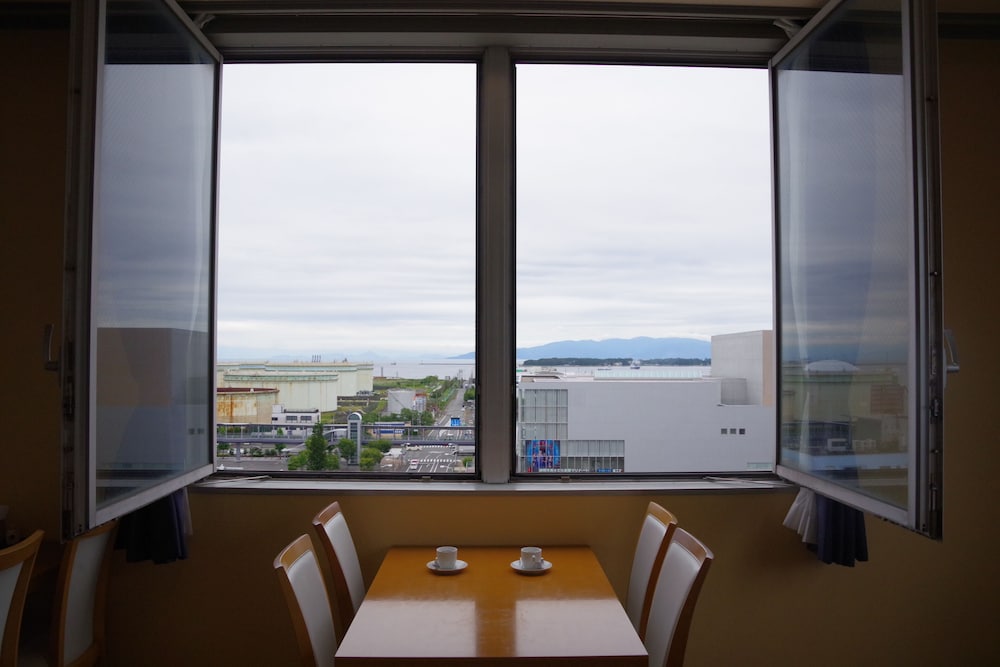 Seagrande Shimizu Station Hotel 42/57