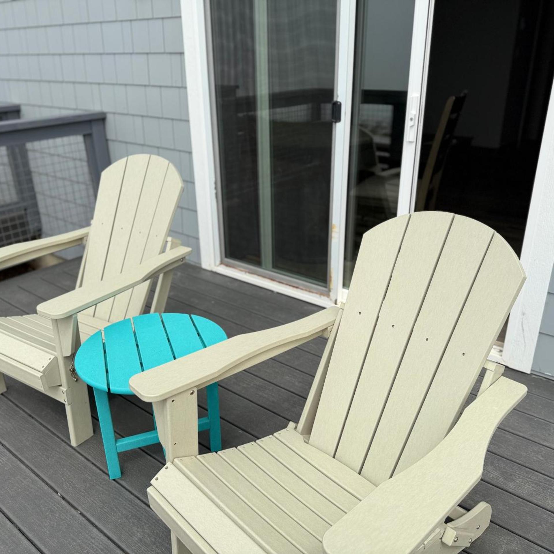 West Beach Suites 17/50