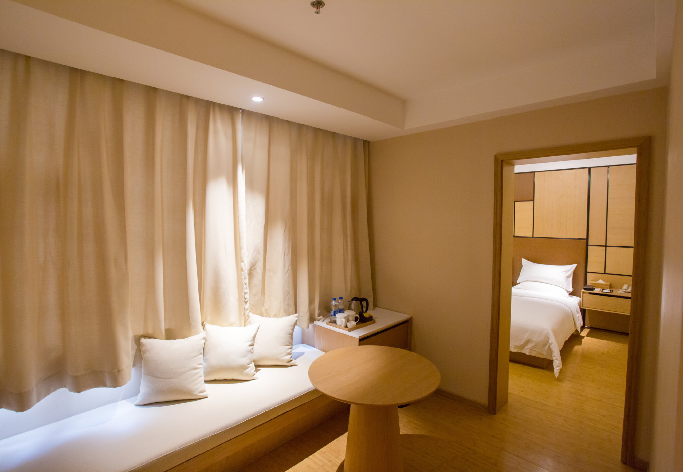 Ji Hotel (Shanghai Zhoupu Wanda Plaza) 14/41