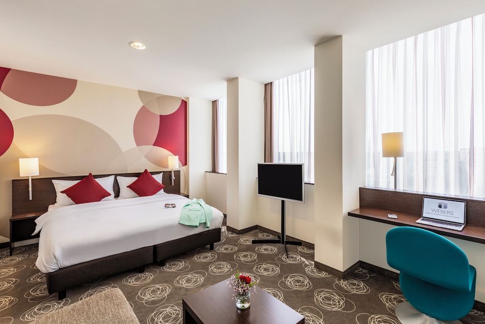 Webers Hotel im Ruhrturm Essen by Accor 17/61