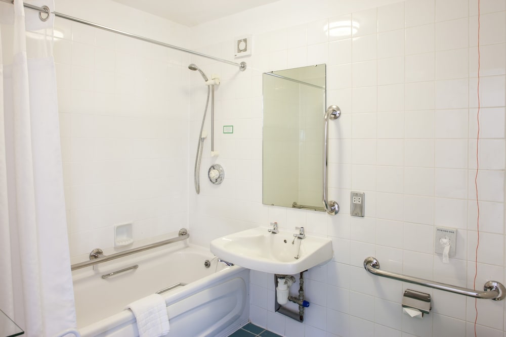 Holiday Inn Birmingham Bromsgrove 22/73