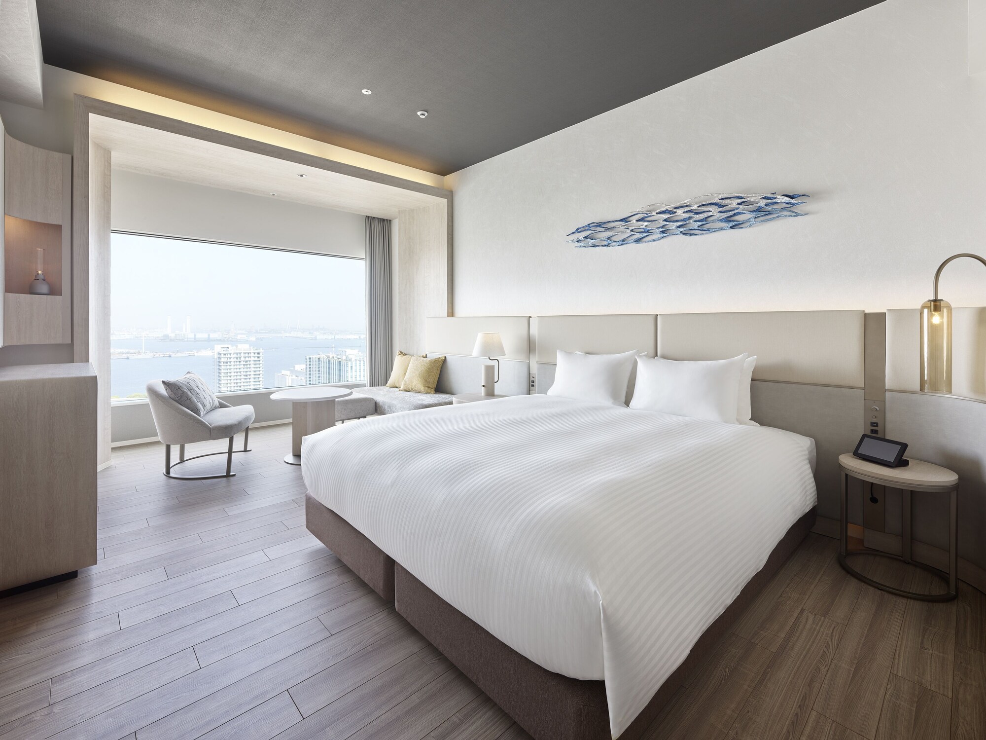 DELUXE, 2 BEDS