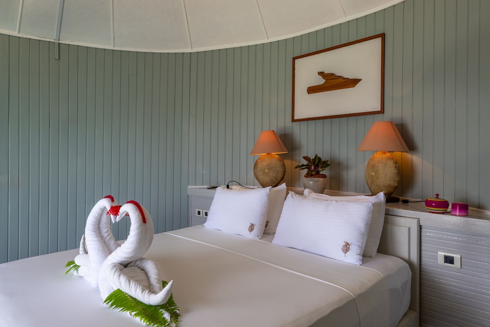 Nika Island Resort & Spa, Maldives 27/67