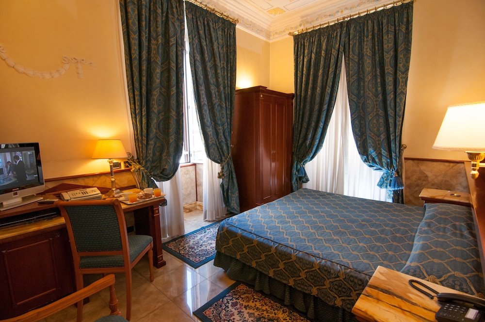 Hotel Palladium Palace 17/76
