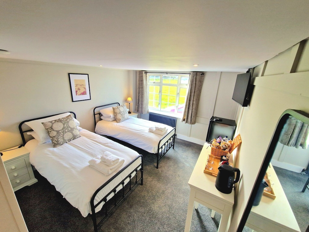 The Dormy House Hotel 19/50