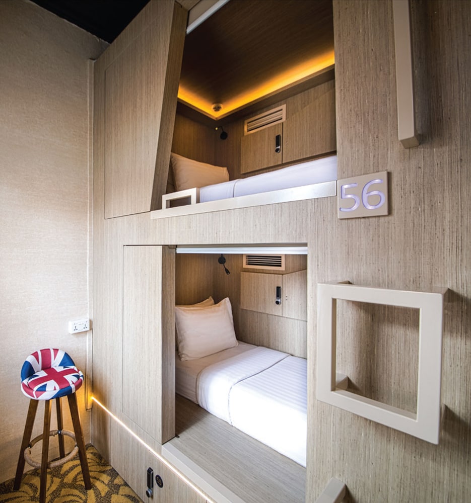 Cube Boutique Capsule Hotel Kampong Glam 21/26