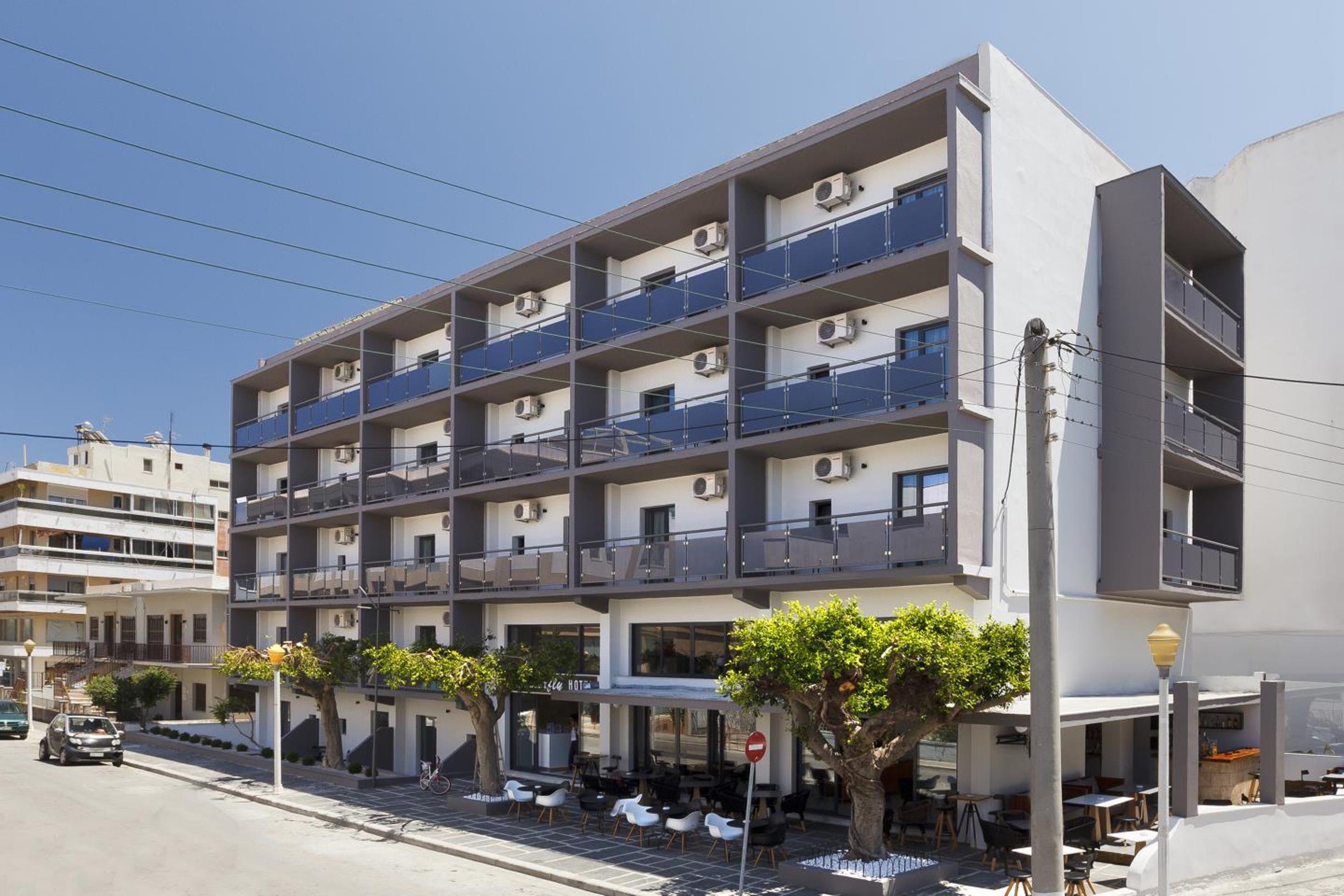 Butterfly Boutique Hotel 13/14