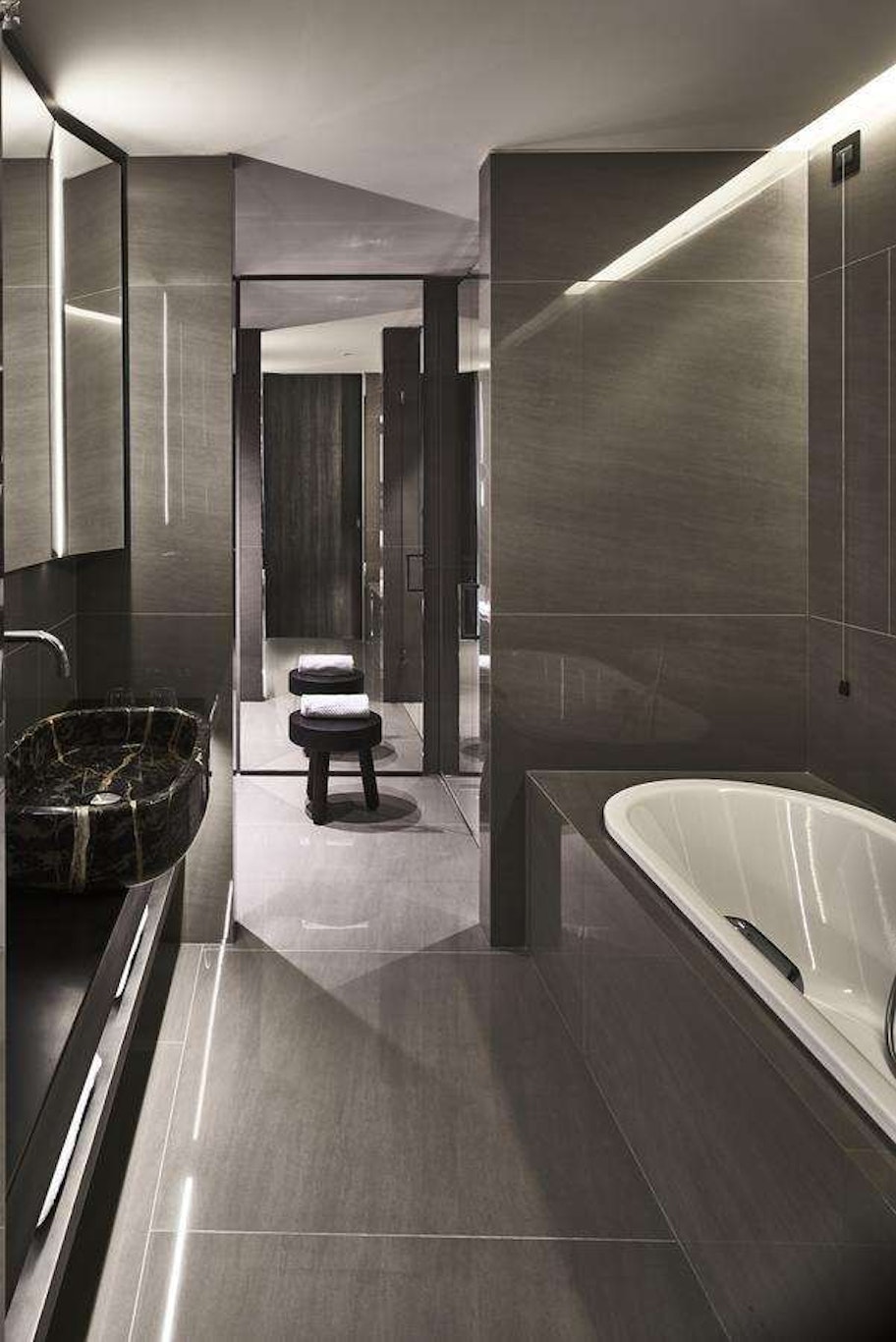 VH Eurostar Tirana Hotel Congress and Spa 62/62