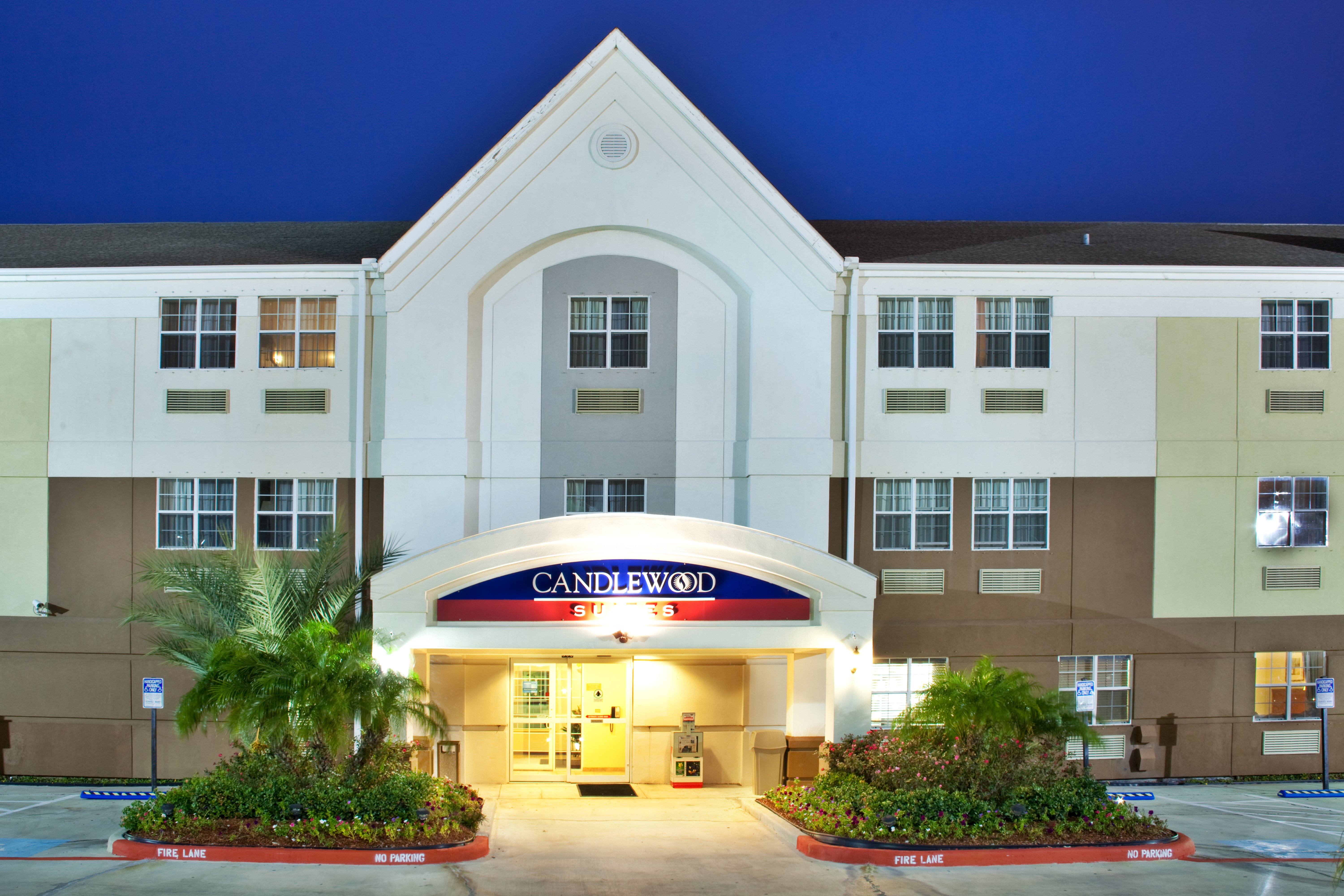 Candlewood Suites Galveston 2/53