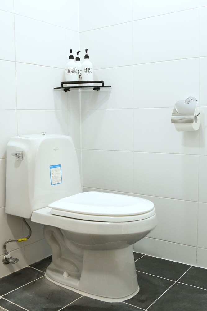 Heima Guesthouse Hongdae 23/26