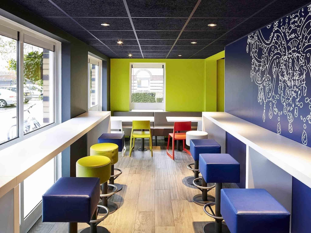 Ibis Budget London Barking 33/48