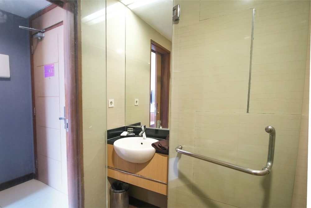 D'Kalpa Hotel Demangan Yogyakarta 33/34