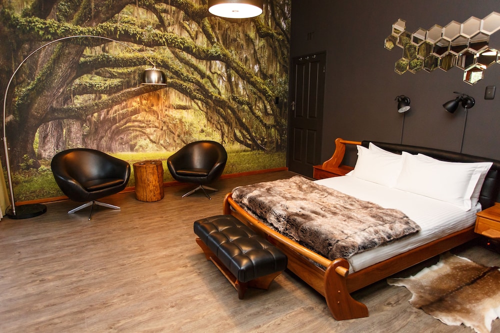 Room, Double Bed