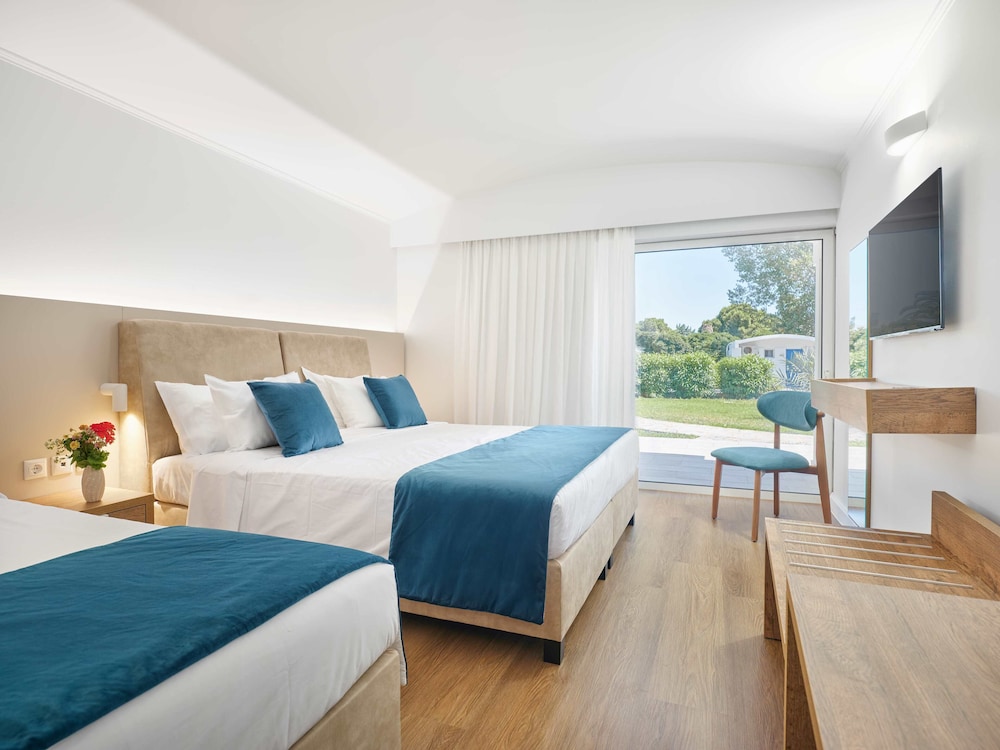 Kinetta Beach Resort Spa 13/56