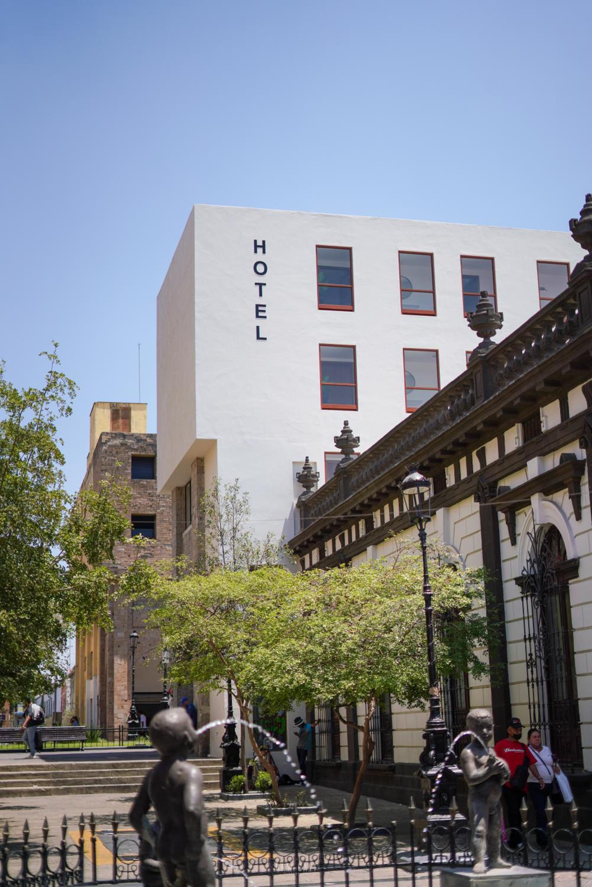 Six Hotel Guadalajara Degollado 44/50
