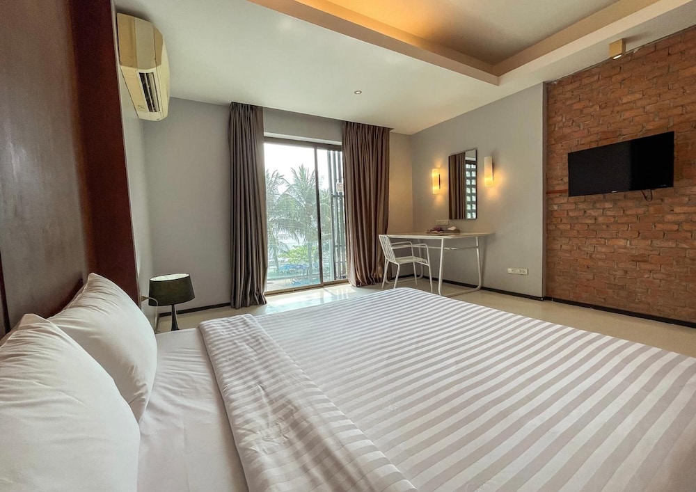 S2 Hotel 16/68