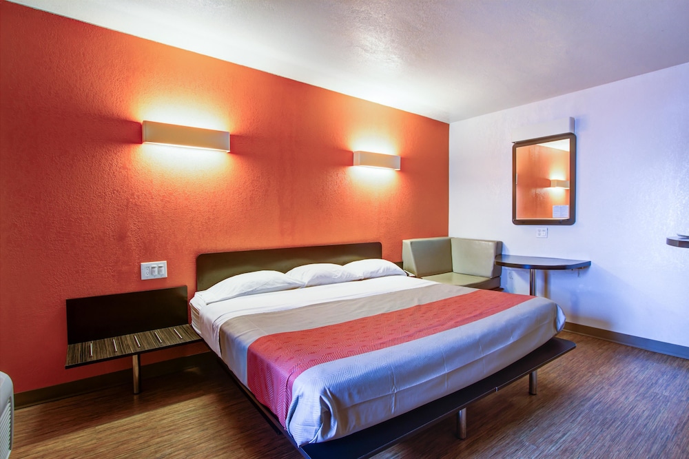 Motel6 Richfield, OH 30/44
