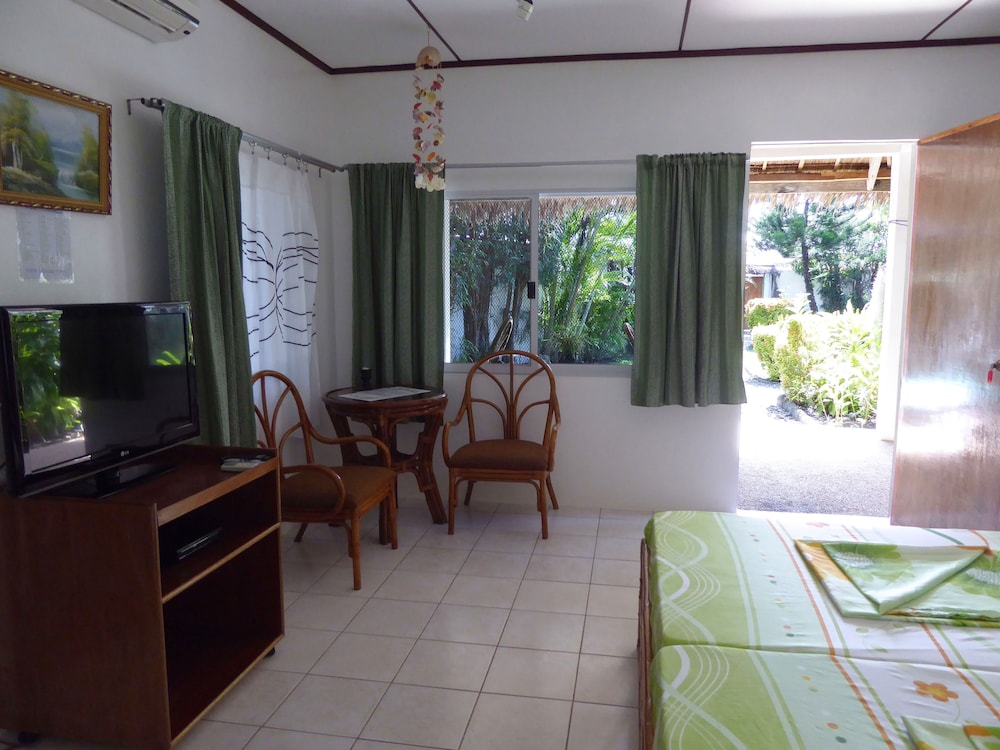 Marcosas Cottages Resort 45/68