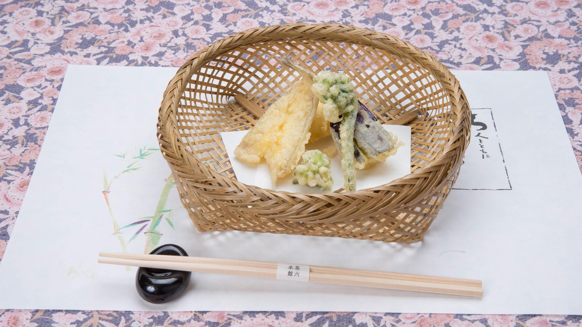 Miyazu Onsen Charoku Honkan 17/50