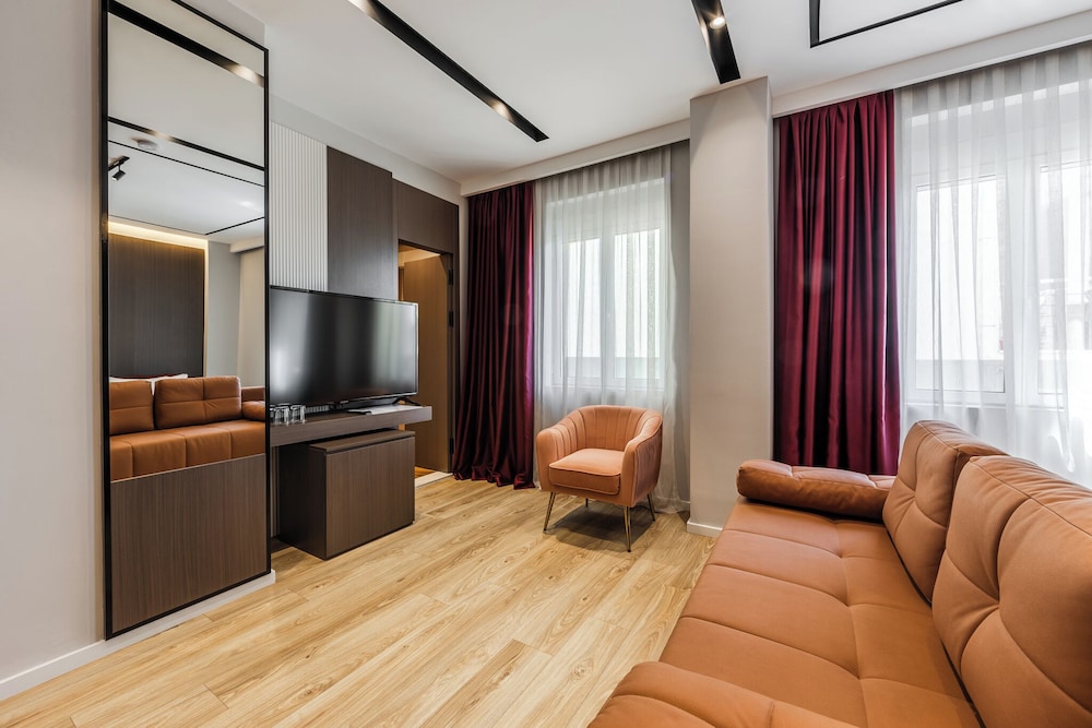 Aquila D Hotel 33/49