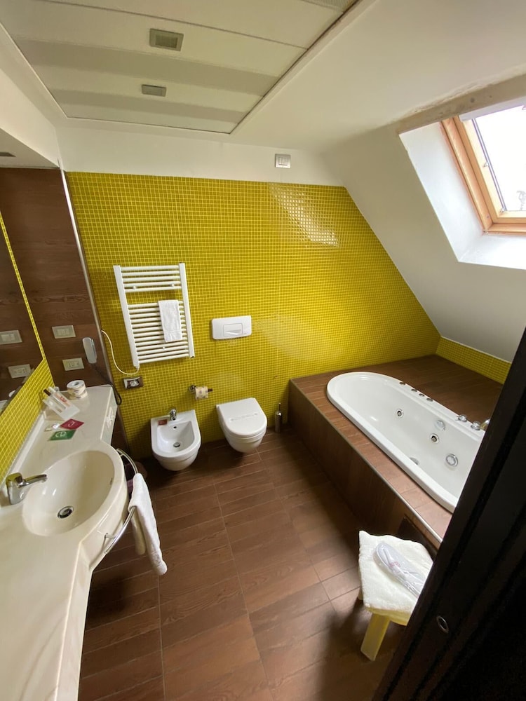 E Hotel Reggio Calabria 33/34