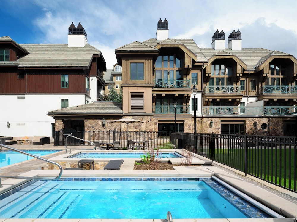 Hyatt Mountain Lodge 6/49