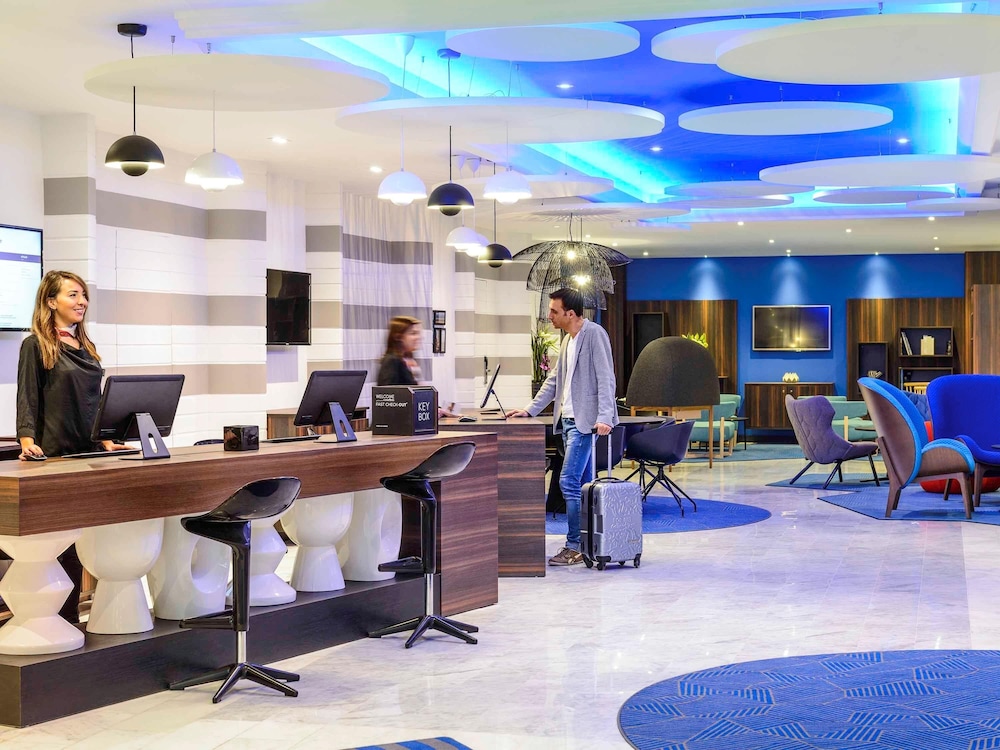 lobby