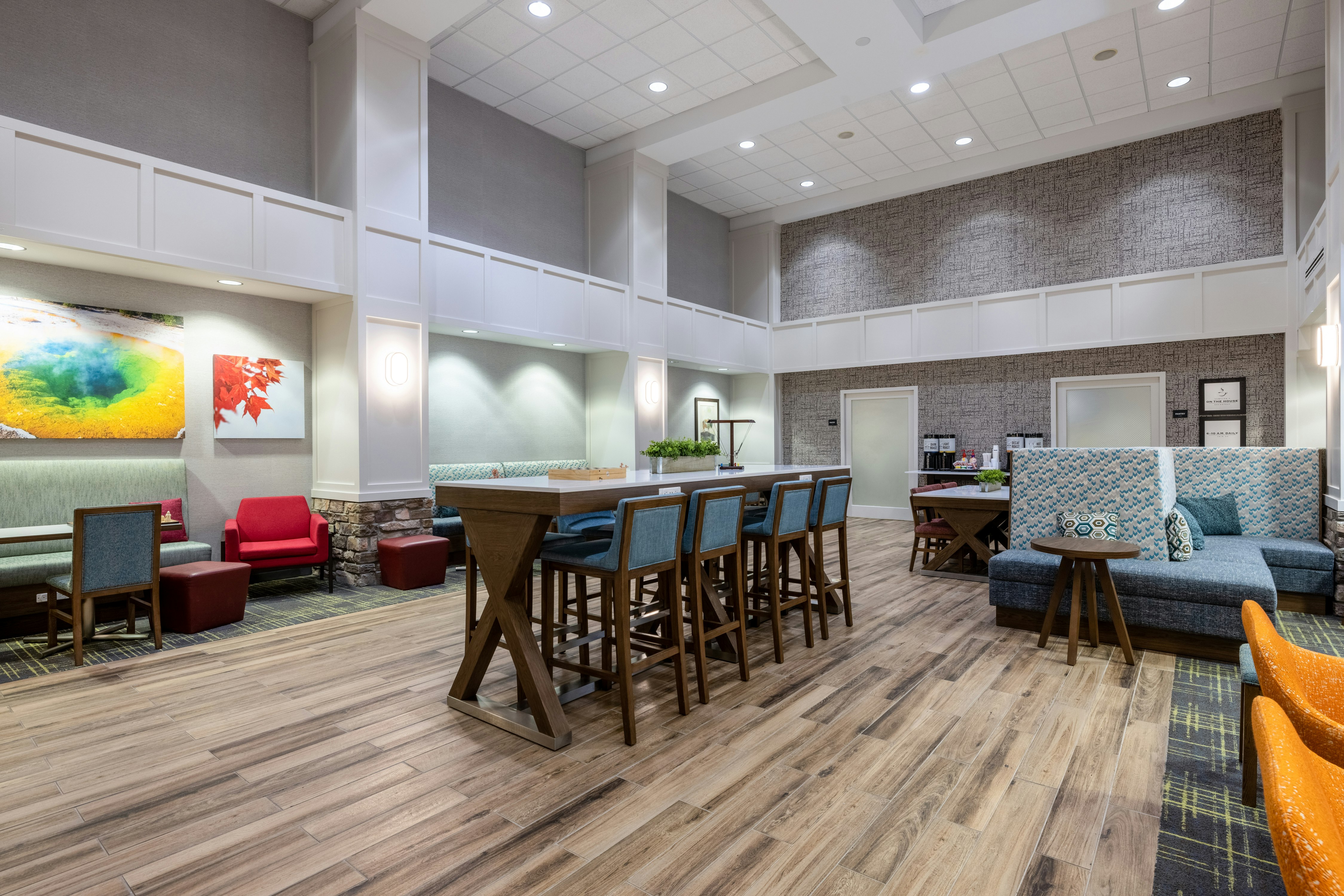 Hampton Inn & Suites Casper 27/34