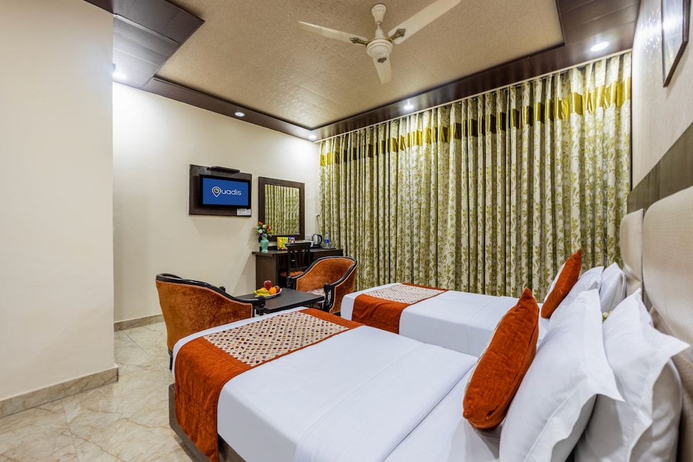 Amar Inn 37/57