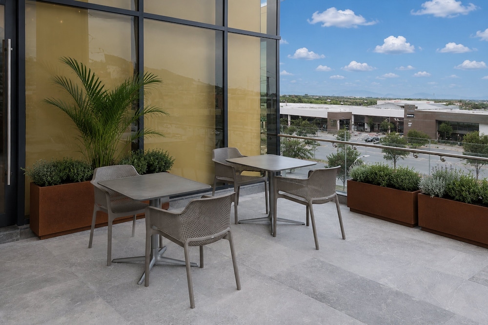 Holiday Inn Express And Suites Monterrey Sendero, San Nicolas de los Garza 32/50