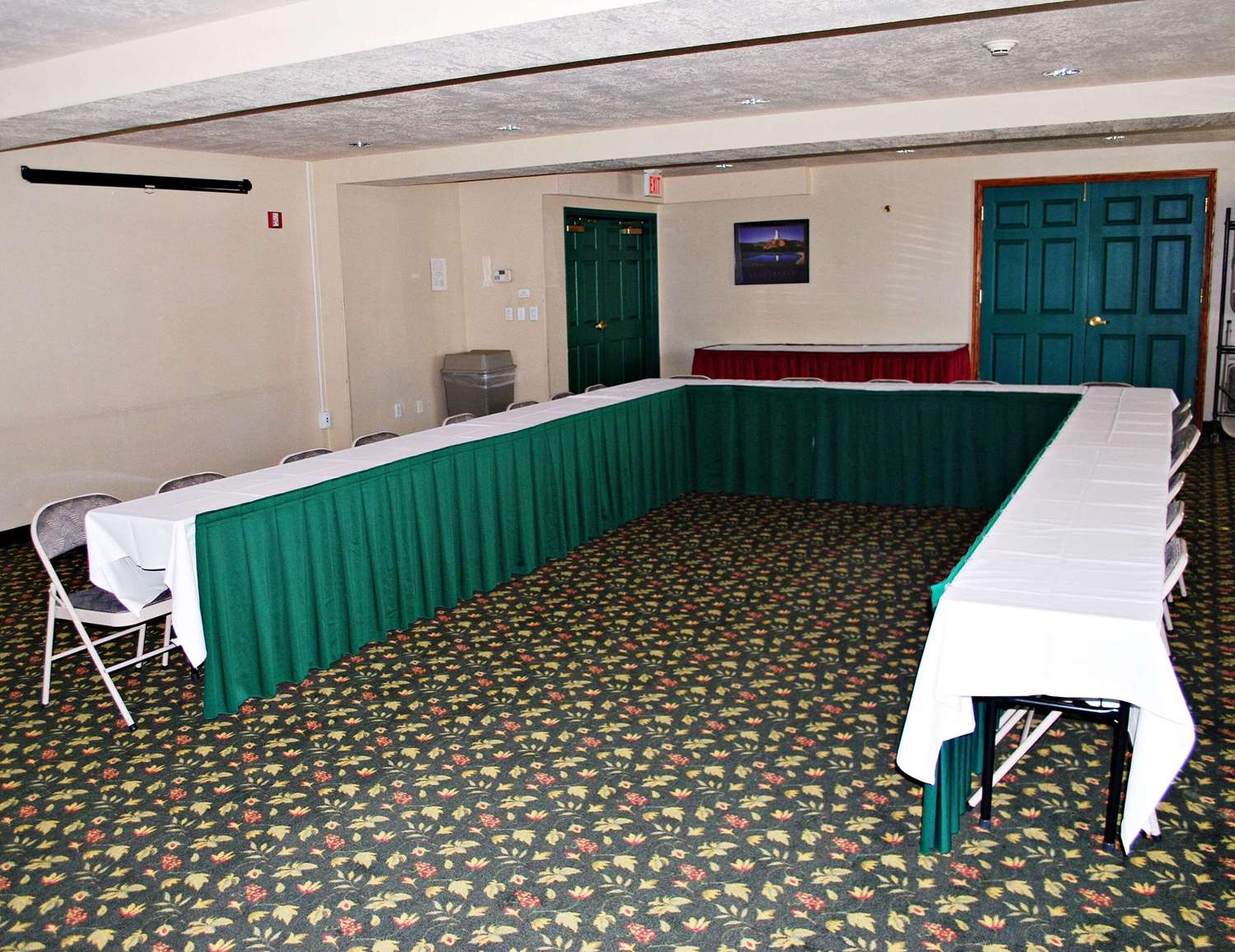 Country Inn & Suites by Radisson, West Valley City, UT 5/5