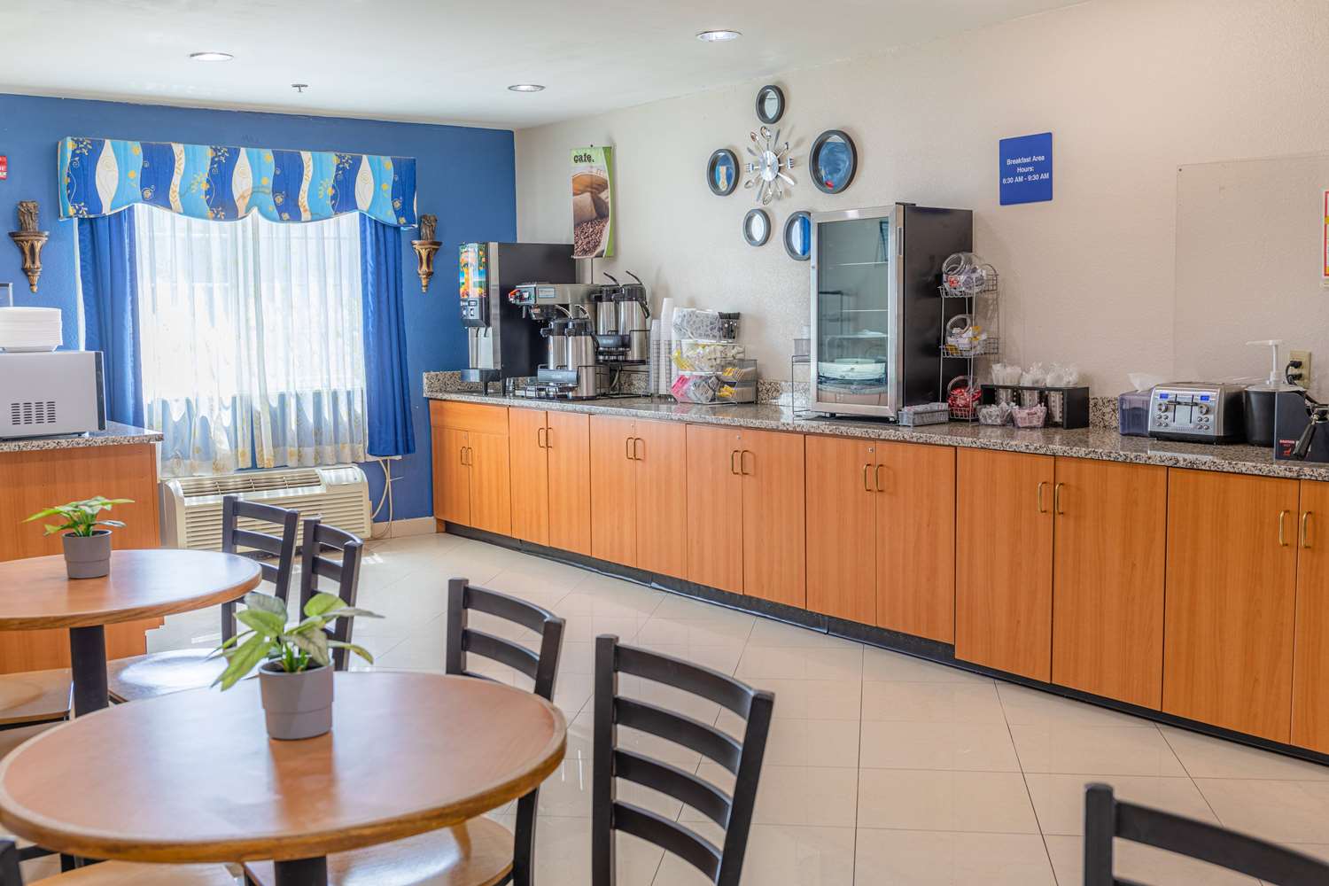 Microtel Inn Suites Kingsland 45/55