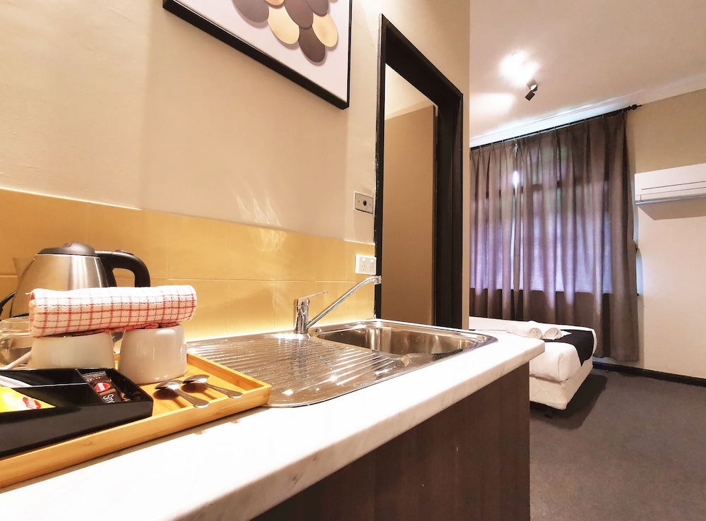 City Budget Hotel 32/60
