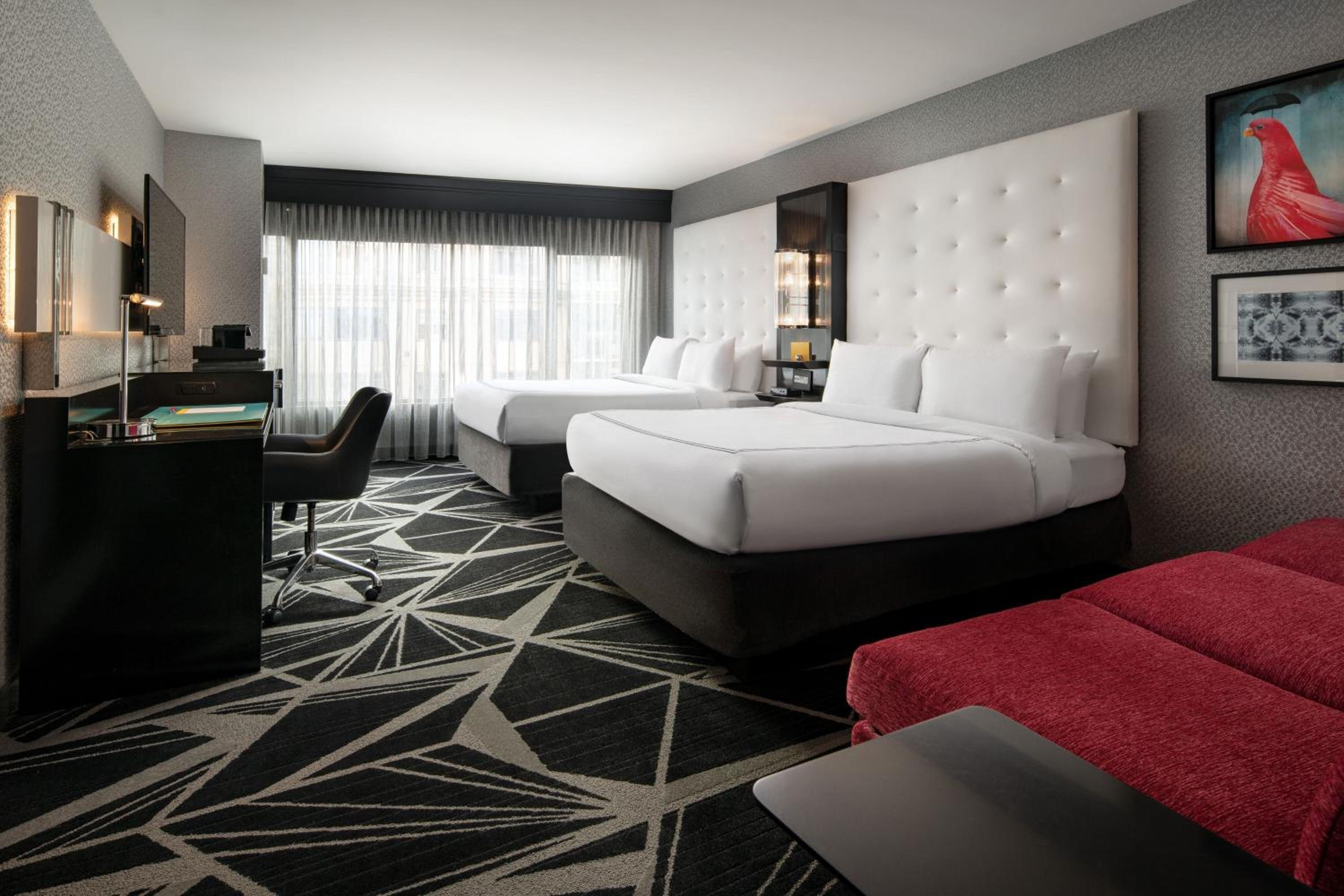 Guest Room, 2 Queen Beds, Skyline View, City View, High Floor