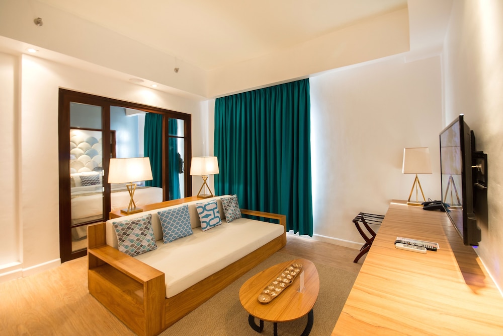 Ferra Hotel And Garden Suites 25/29