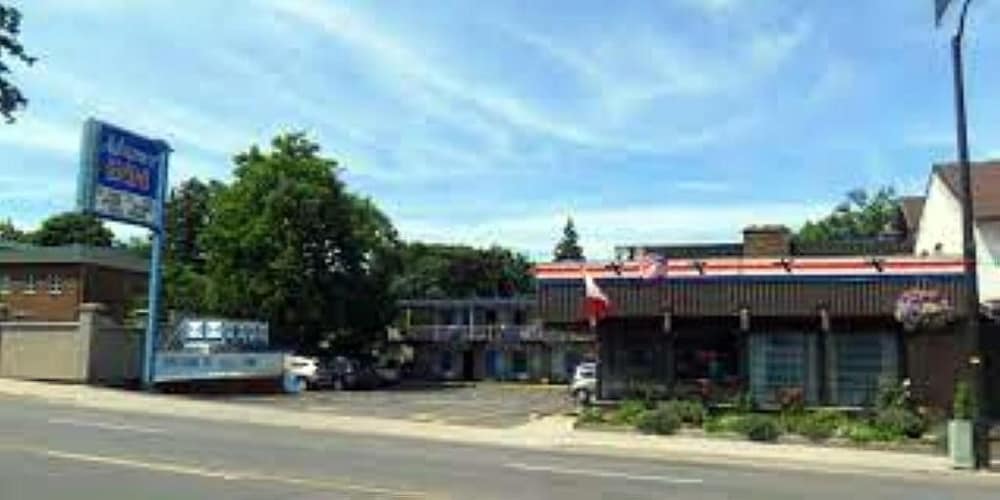 Advance Inn 40/50