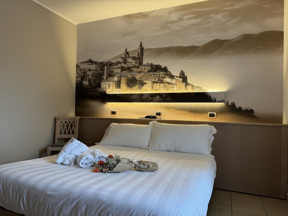غرفة سوبيريور بسرير كوين، Hotel Cladan 6/10