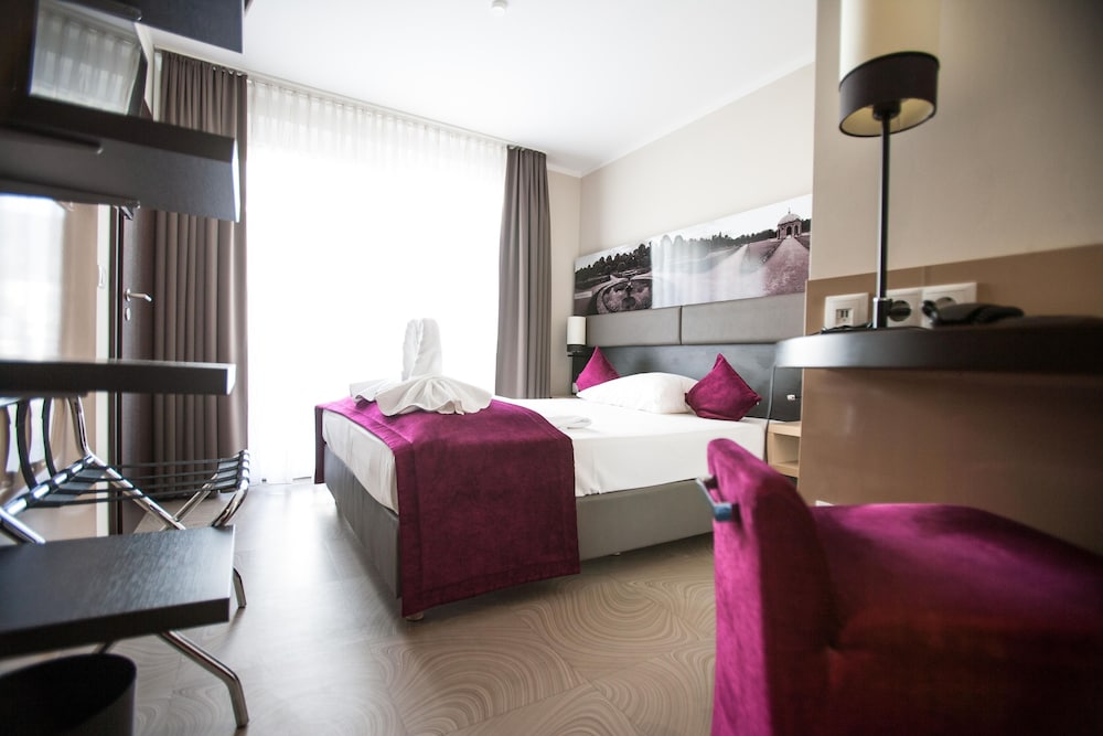 Amalienburg Boutique & Boarding Hotel 17/35