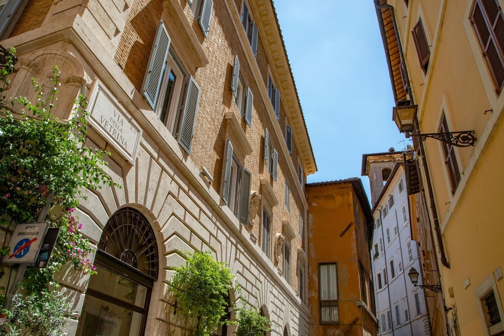 The Right Place 4U Roma Navona Terrace Luxury Rooms 2/35