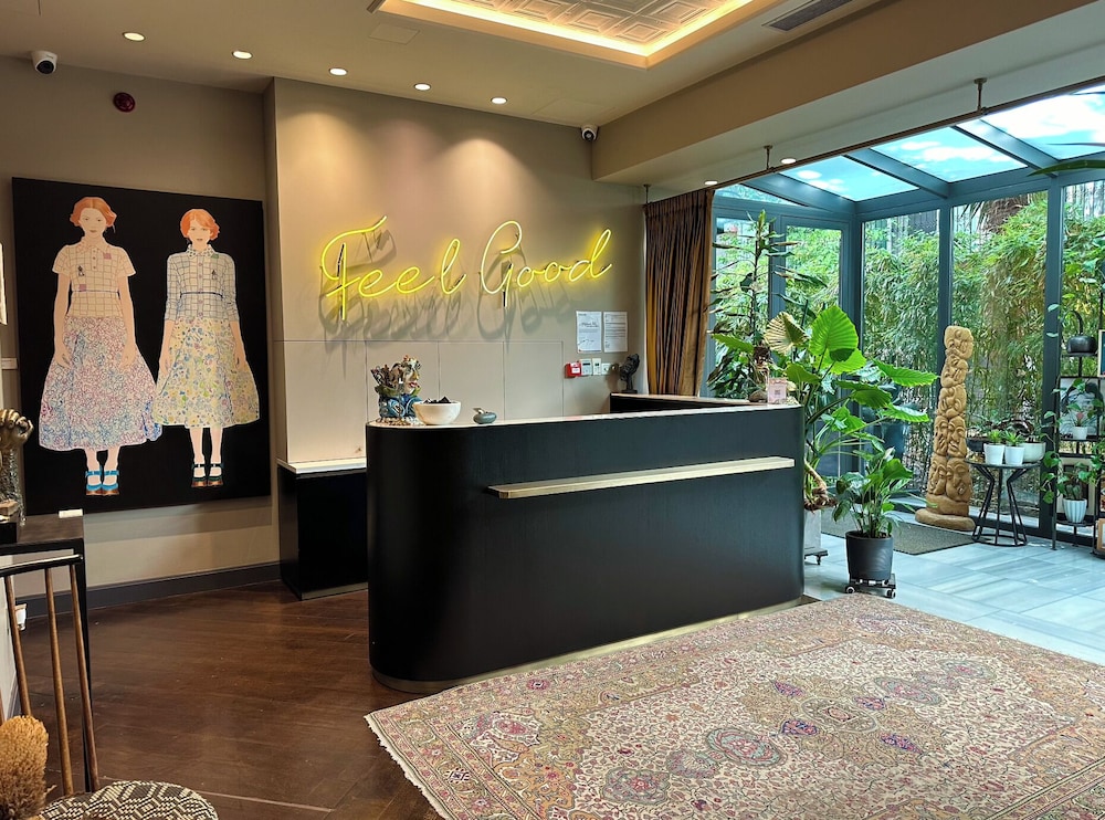 39 Kalamis Marina Hotel 5/50