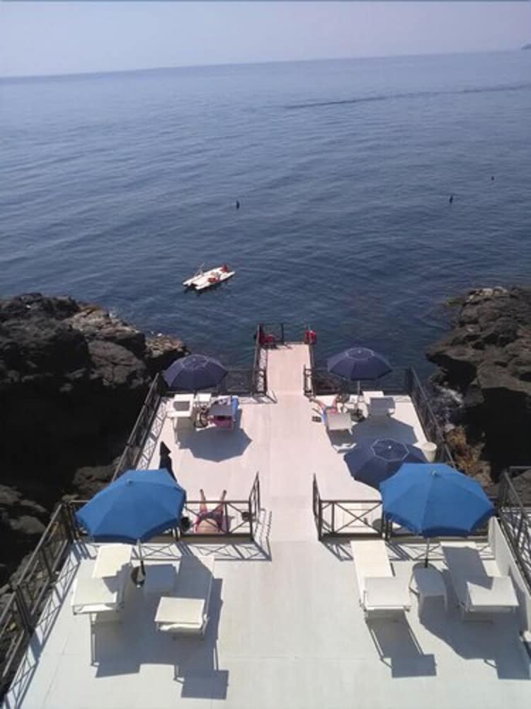 Hotel Nettuno 57/60
