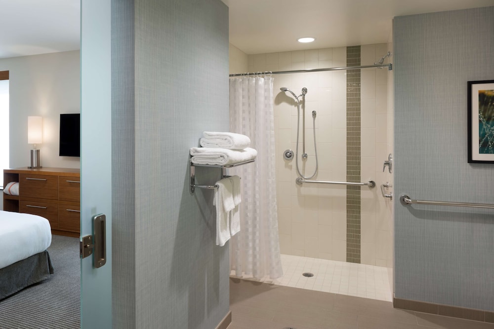 HYATT PLACE BILOXI 68/68