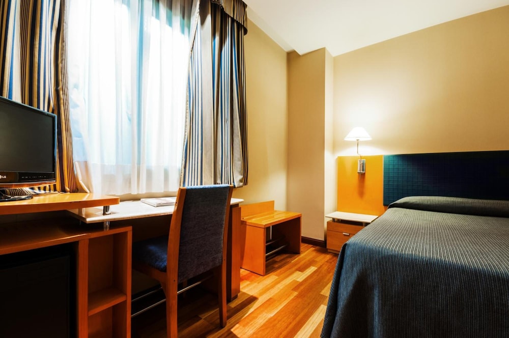 Hotel Villacarlos 16/30