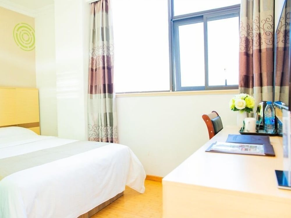 GREENTREE INN SHANGHAI PUDONG NEW DISTRICT SHENMEI EAST ROAD EXPRESS HOTEL 17/21